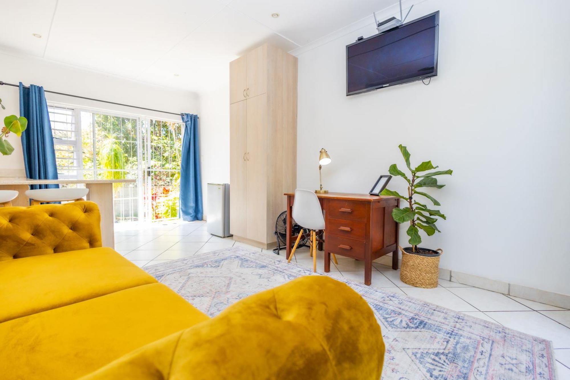 The Yellow Door Guesthouse 이스트런던 외부 사진