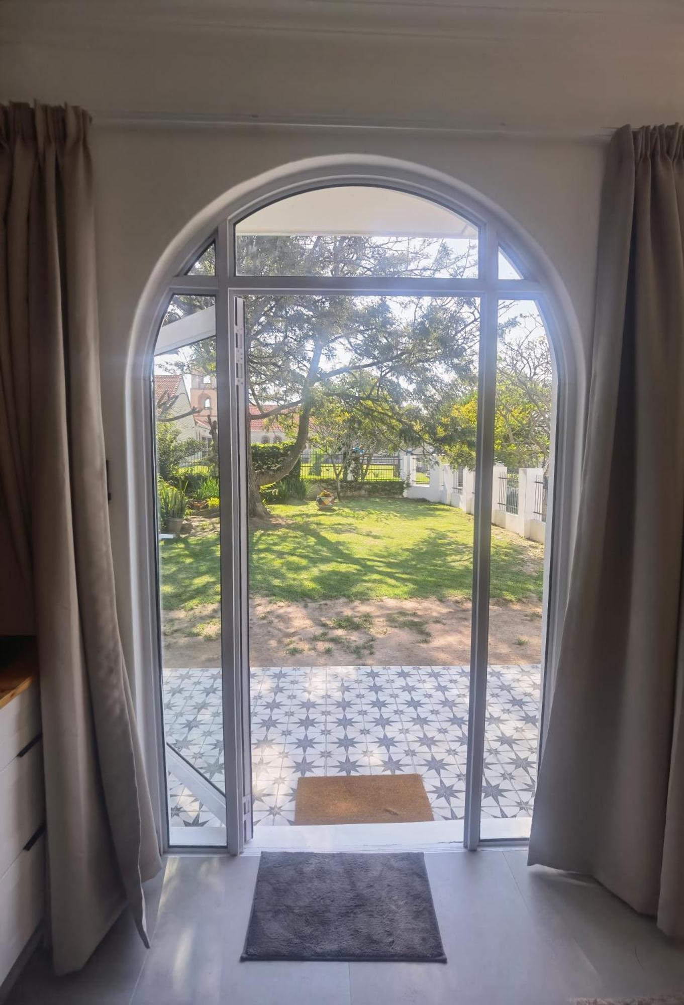 The Yellow Door Guesthouse 이스트런던 외부 사진